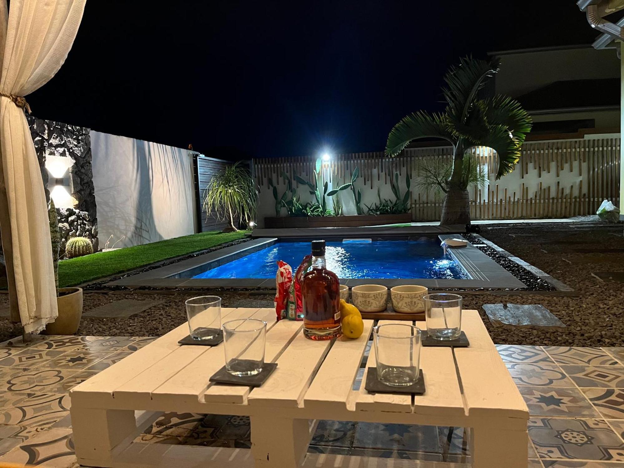 Villa Osao Panahy Le Patelin Екстер'єр фото