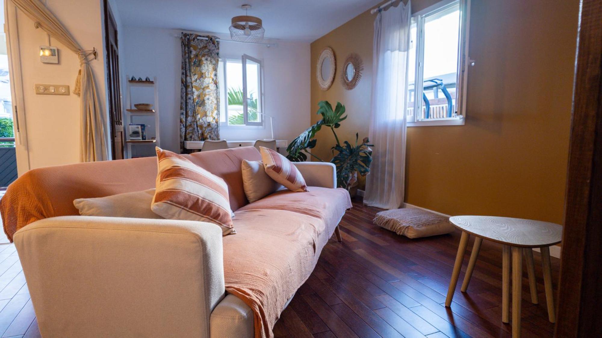 Villa Osao Panahy Le Patelin Екстер'єр фото